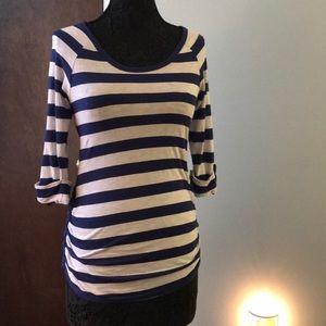 Navy & white stripe 3/4 sleeve tee